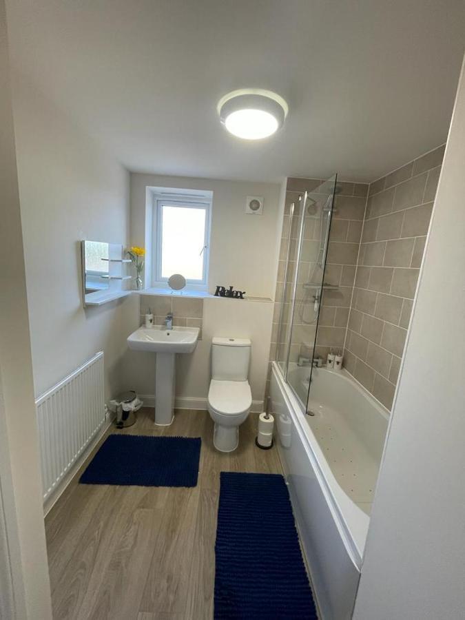 Spacious In Brooklands