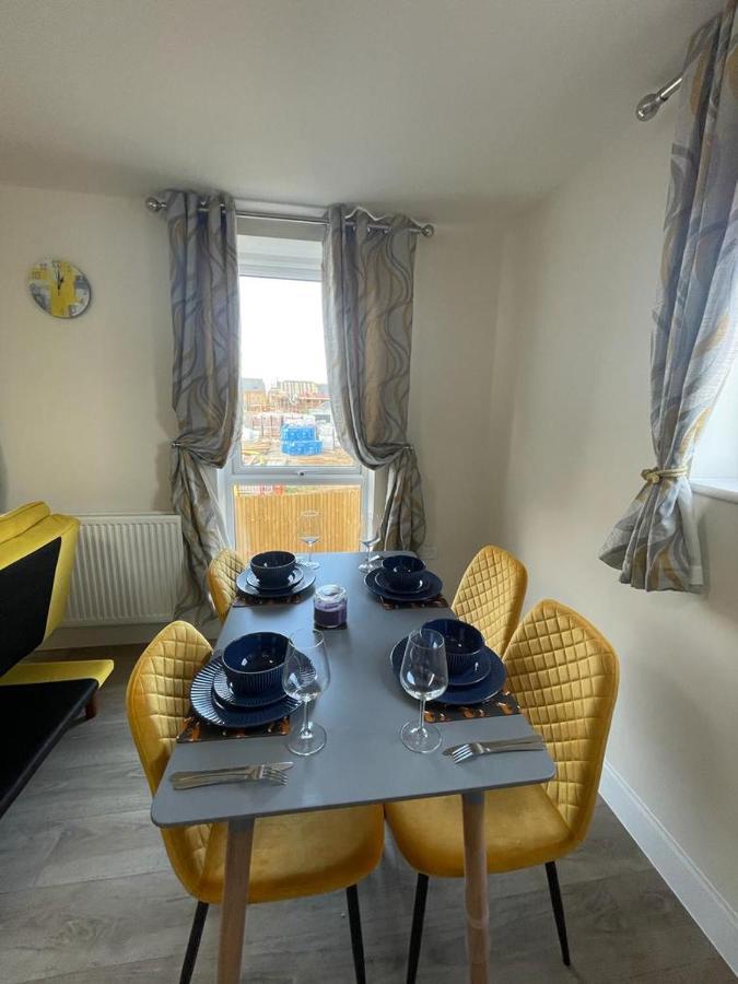 Appartement Spacious In Brooklands Milton Keynes